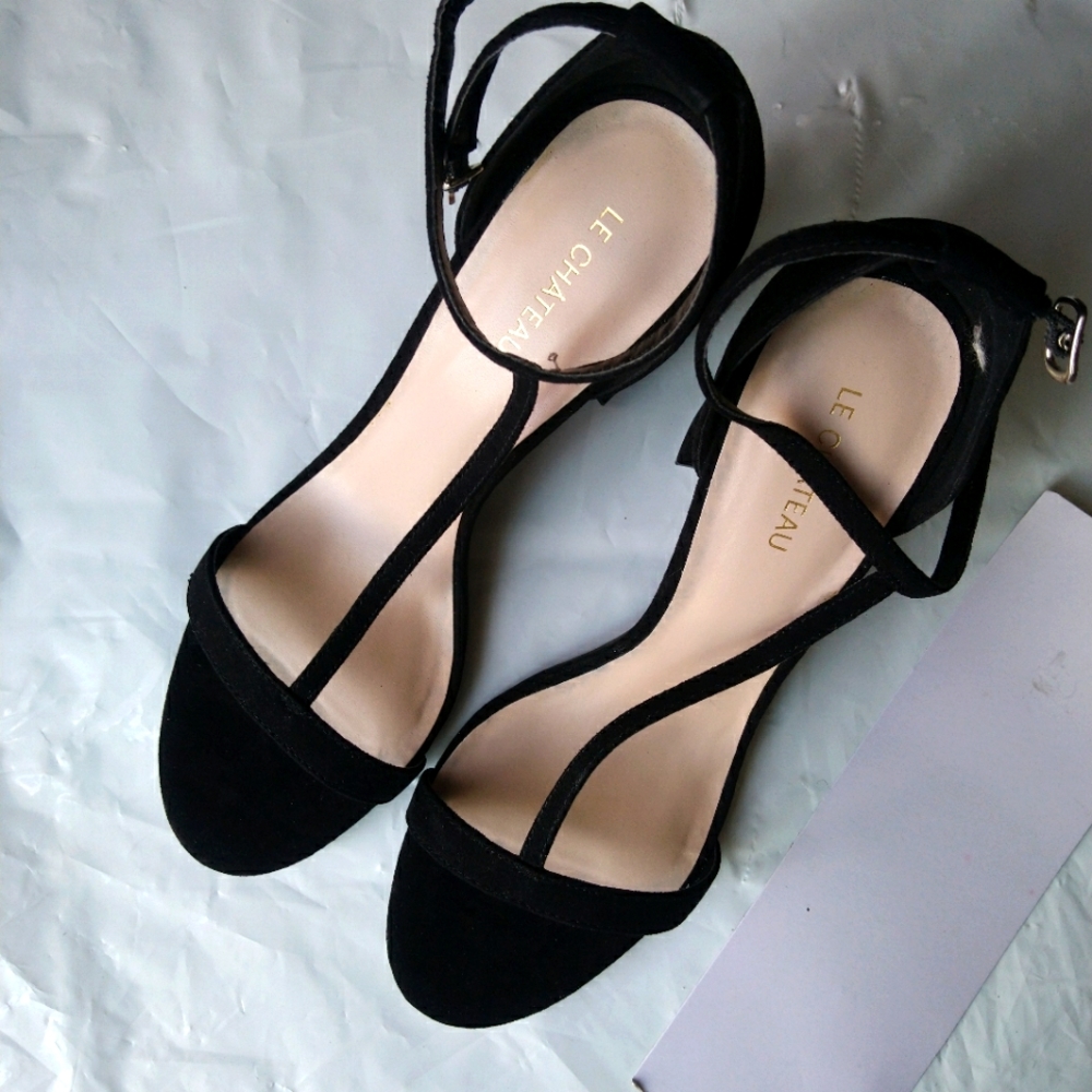 BNIB Block Heel Suede Sandals Size10